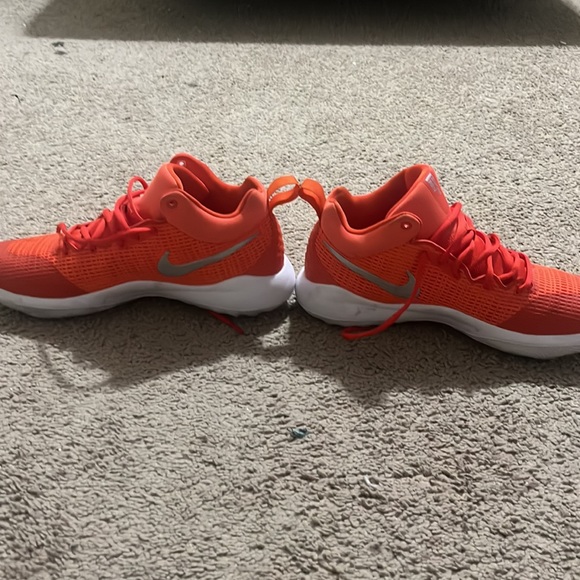 Orange Nike Zoom Basketball shoes(size 11.5) - Picture 3 of 3